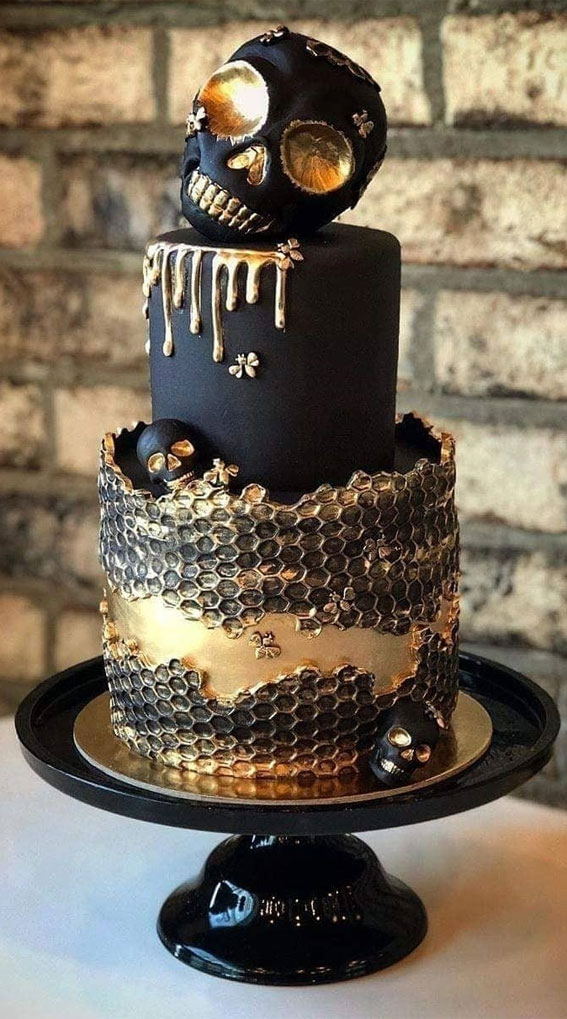 100+ Cute Halloween Cake Ideas : Black Cake with Black Skull + Gold Drips