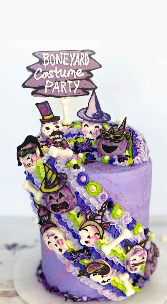 100+ Cute Halloween Cake Ideas : Cascading Ghost Faces