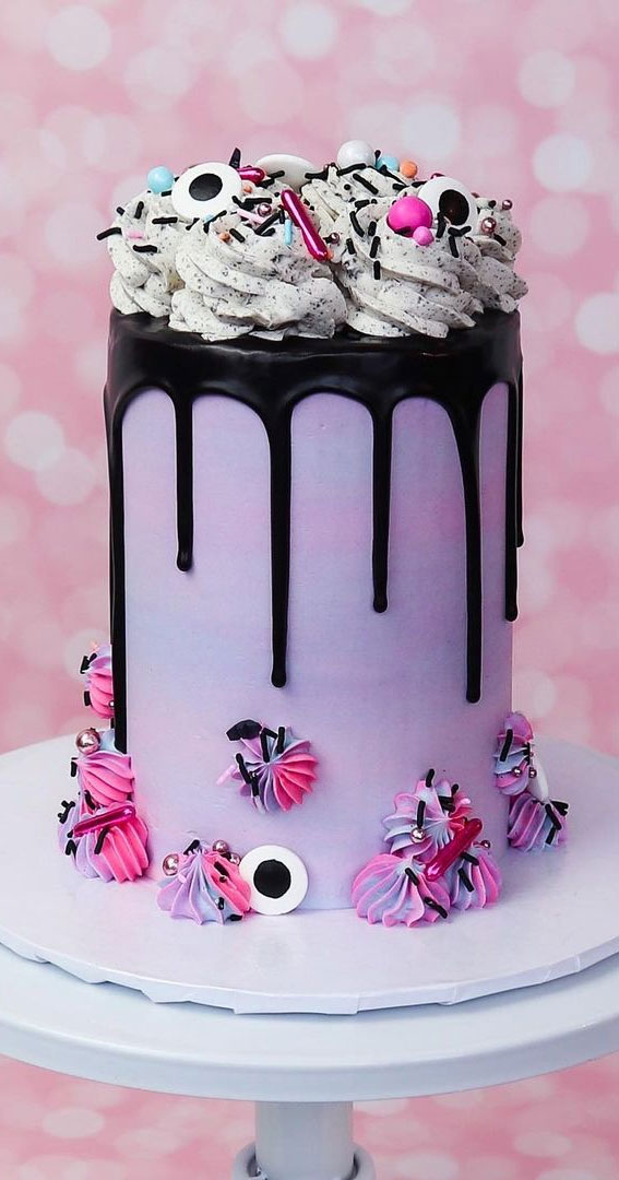 100+ Cute Halloween Cake Ideas : Soft Purple Buttercream Cake