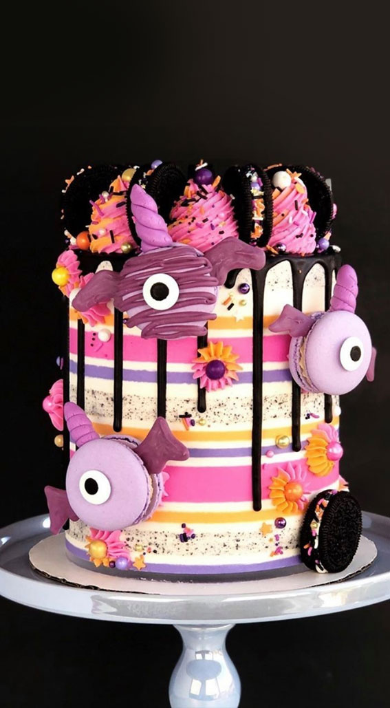 100+ Cute Halloween Cake Ideas : Pink Strips
