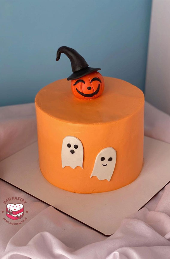 100+ Cute Halloween Cake Ideas : Simple Halloween Cake