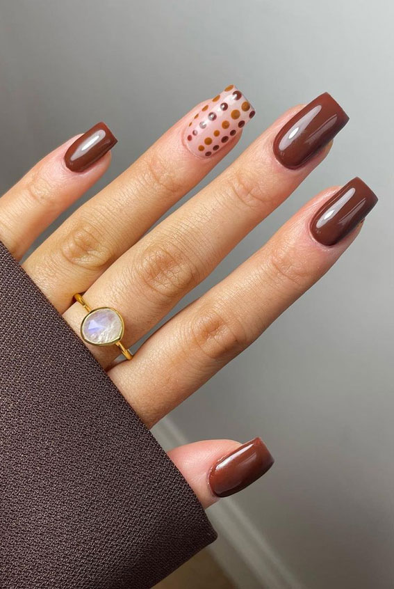 30 November Nail Ideas Dotty Brown Nails