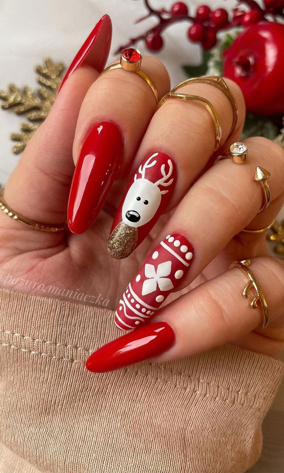 50+ Stylish Festive Nail Designs : Reindeer & Sweater Red Almond Nails
