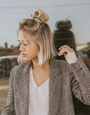 35+ Cute & Easy Ways to Style Short Hair : Simple Messy Top Knot