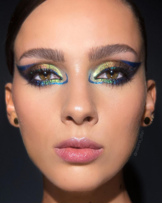 20+ Christmas & Holidays Makeup Ideas : Structured dream