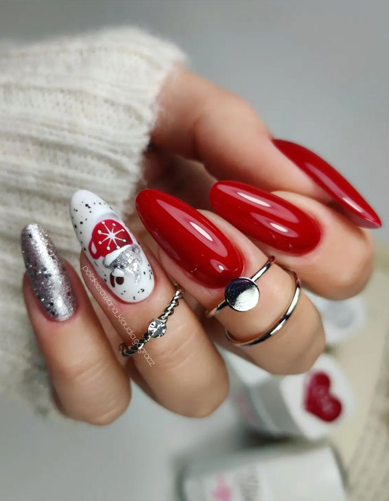 50+ Christmas & Holiday Nails For A Festive Look : Red+Silver & White Nails