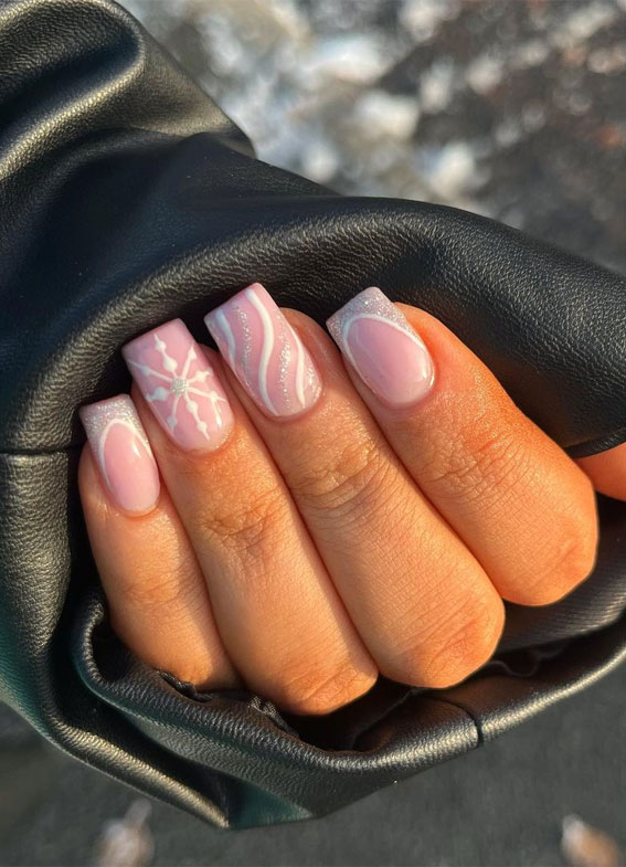 45 Beautiful Festive Nails To Merry The Season : Neutral + Shimmery + Snowflake