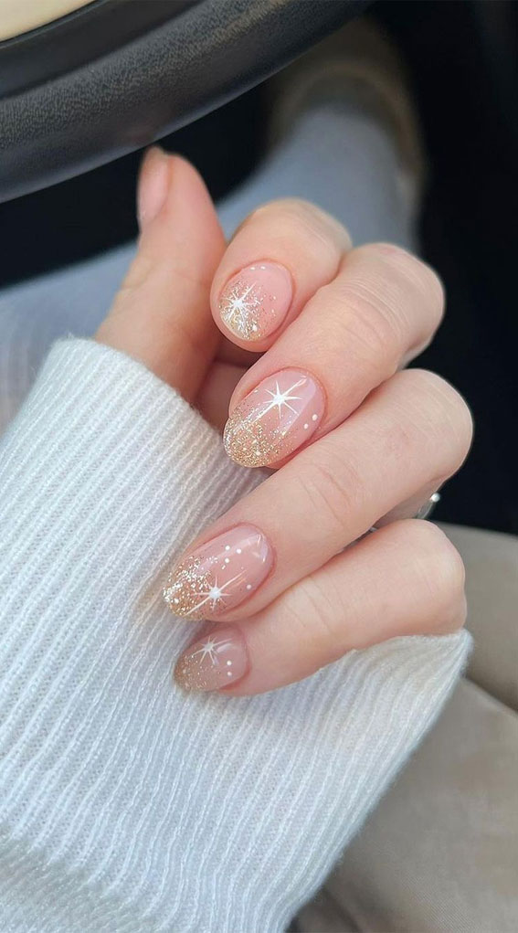 45 Beautiful Festive Nails To Merry The Season : Ombre Glitter Tip NYE Nails