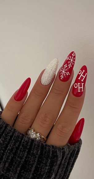 50+ Christmas & Holiday Nails For A Festive Look : Textured White + Ho ...