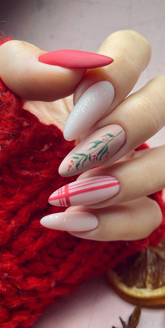 50+ Christmas & Holiday Nails For A Festive Look : Red Plaid + Christmas Floral + Matte Nails