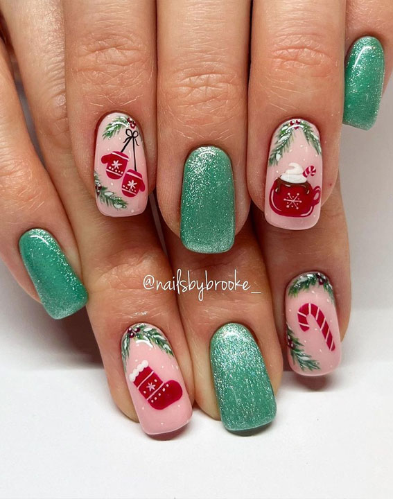 45 Beautiful Festive Nails To Merry The Season : Hot Cocoa & Mitten