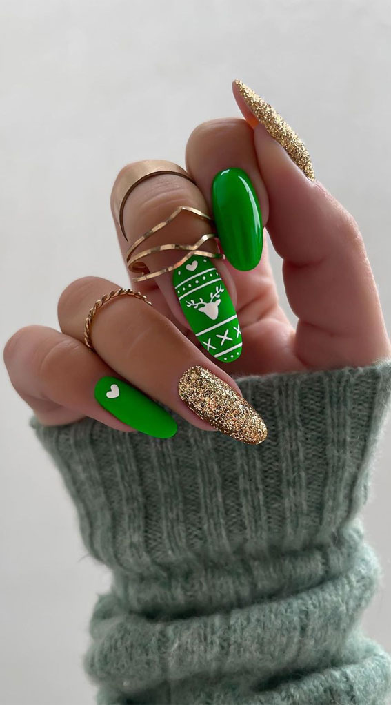 50+ Christmas & Holiday Nails For A Festive Look : Bright Green Sweater & Glitter Nails