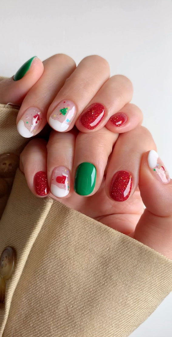 50+ Christmas & Holiday Nails For A Festive Look : Green + Shimmery Red + Snow Tip Nails