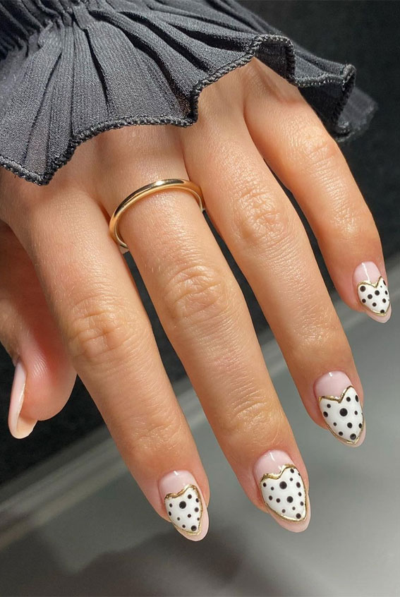 52 Valentine’s Day Nail Art Designs & Ideas 2023 : Dotty Heart with Gold Outline