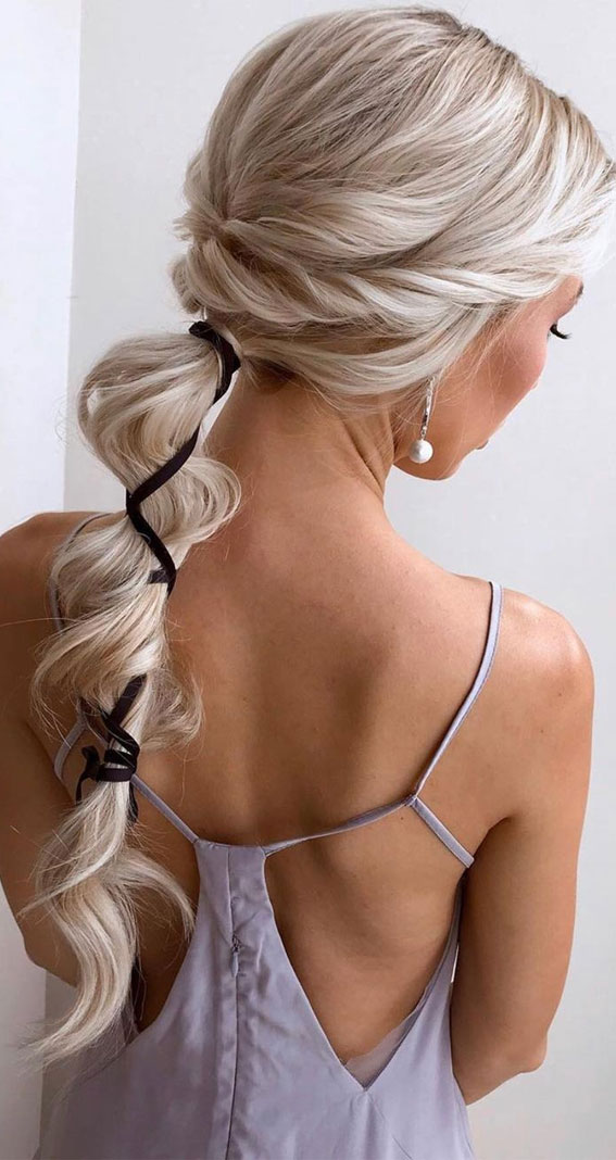 50+ Braided Hairstyles To Try Right Now : Messy Bubble Braids