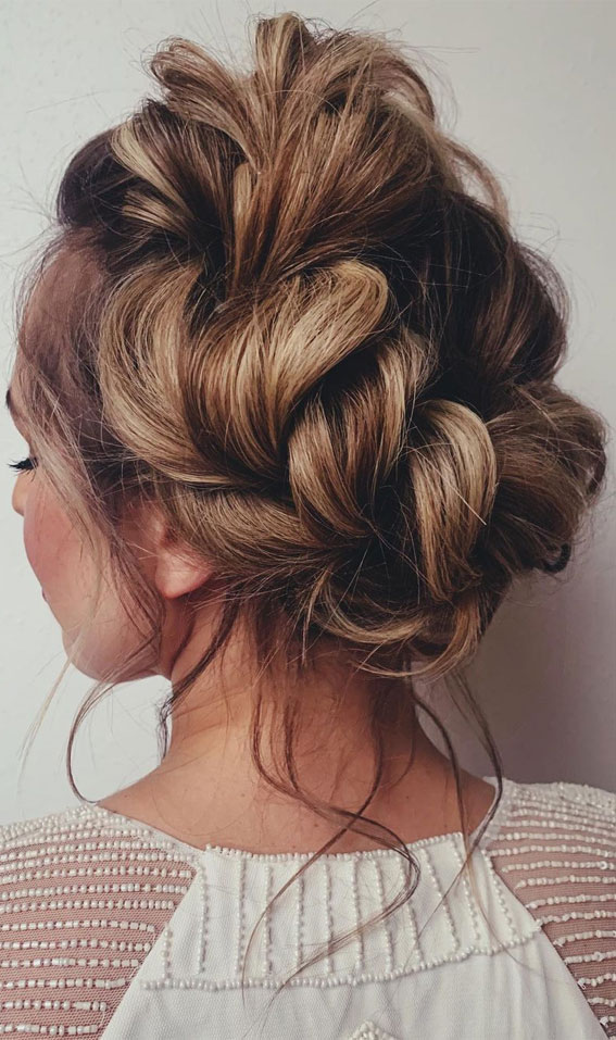50+ Braided Hairstyles To Try Right Now : Pulled Out, Pull-Through Crown Braid