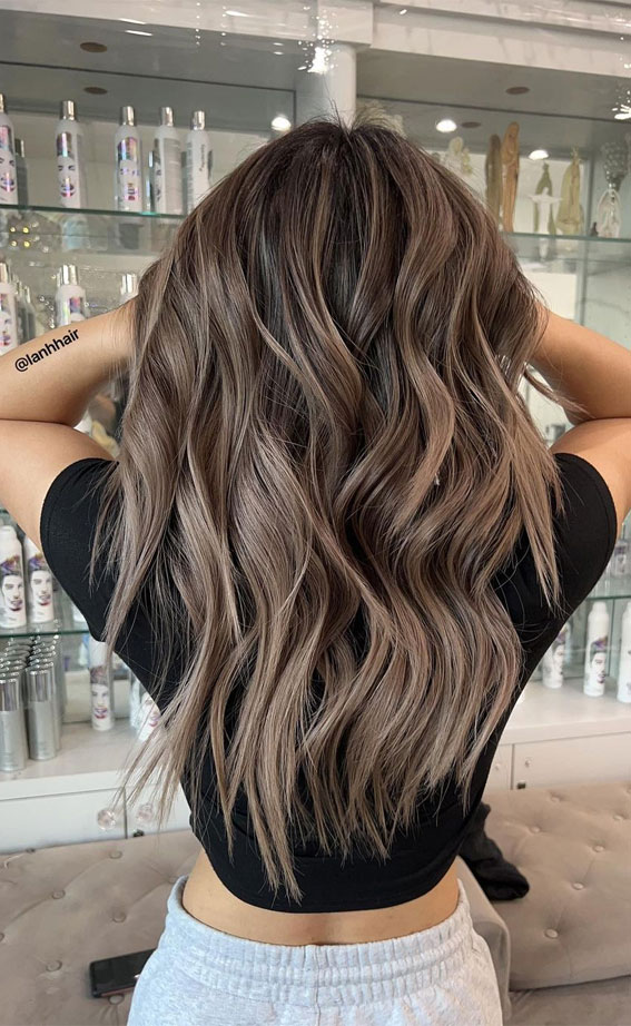 mushroom brown hair, mushroom balayage, mushroom blonde balayage, mushroom brown, mushroom brown hair color, mushroom brown hair, ash brown balayage, mushroom balayage ideas, mushroom brown vs ash brown, hair color ideas, summer hair color ideas 2022, summer hair color trends 2022, hair color ideas 2022