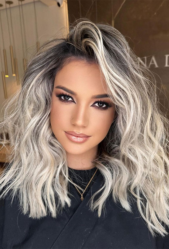 30+ Hair Colour Trends To Try in 2023 : Platinum Blonde Balayage Lob  Hairstyle