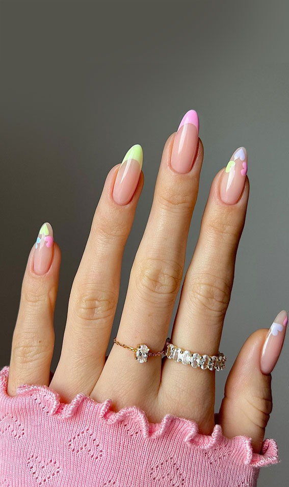 59 Cutest Valentine’s Day Nails To Wear Right Now : Pastel French + Hearts