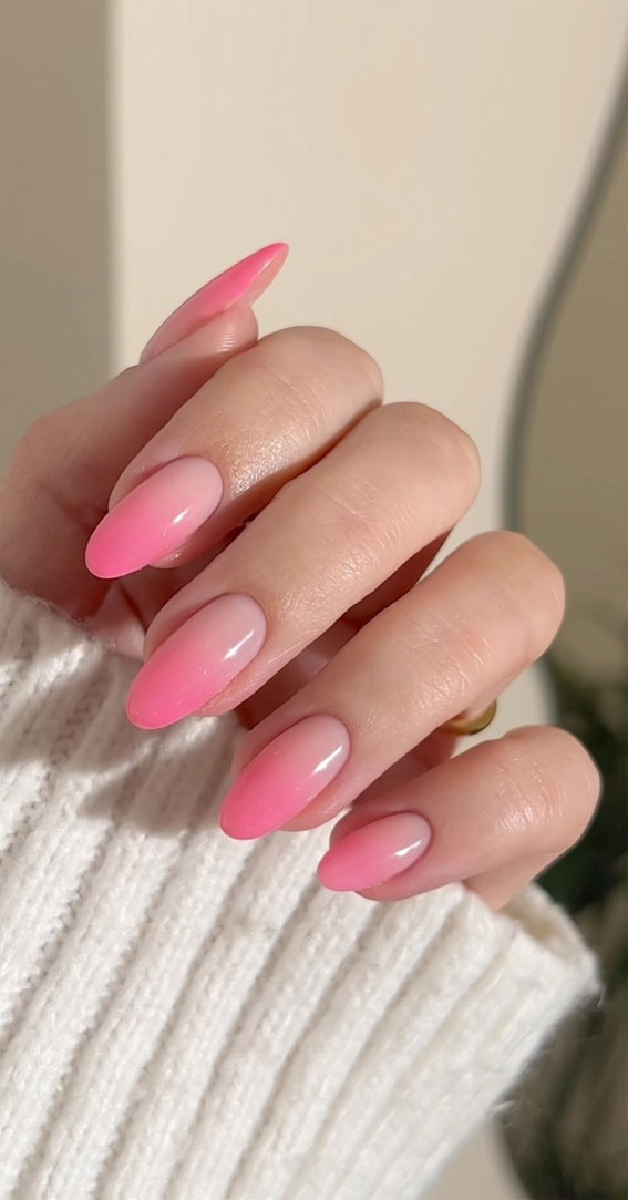 59 Cutest Valentine’s Day Nails To Wear Right Now : Blush Ombre