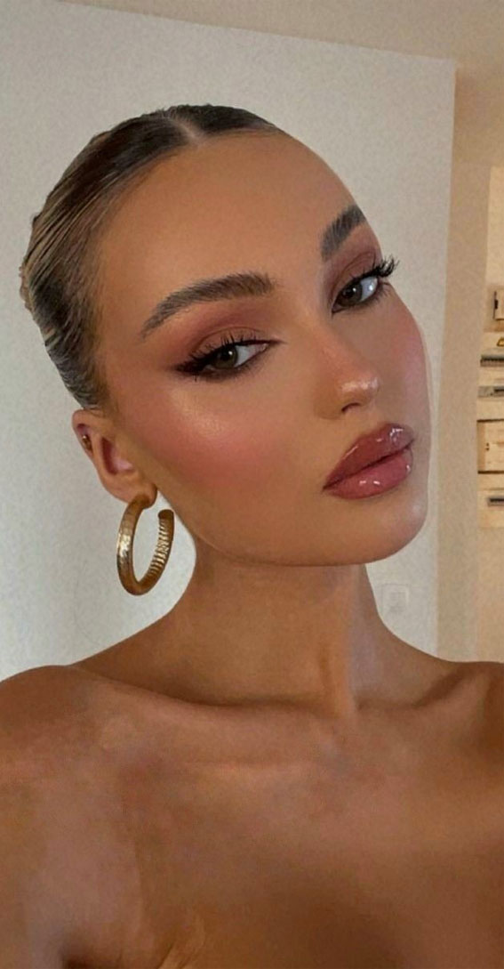 35 Best Prom Makeup Ideas : Natural Glam Makeup