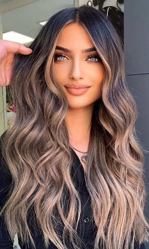 30+ Hair Colour Trends To Try in 2023 : Brown Hair with Beige Blonde