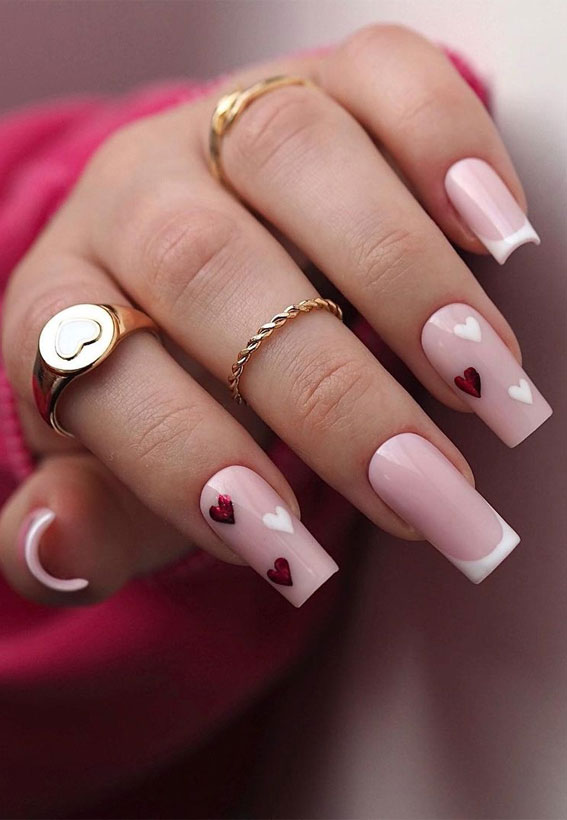 59 Cutest Valentine’s Day Nails To Wear Right Now : Glazed nails & textured hearts