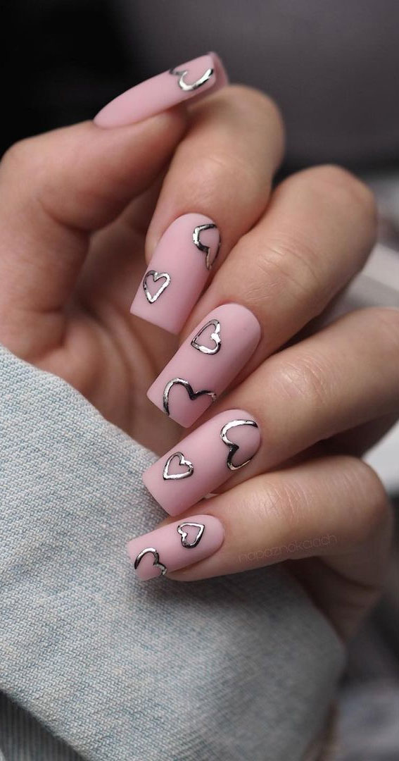 59 Cutest Valentine’s Day Nails To Wear Right Now : Chrome Hollow Heart Matte Nails