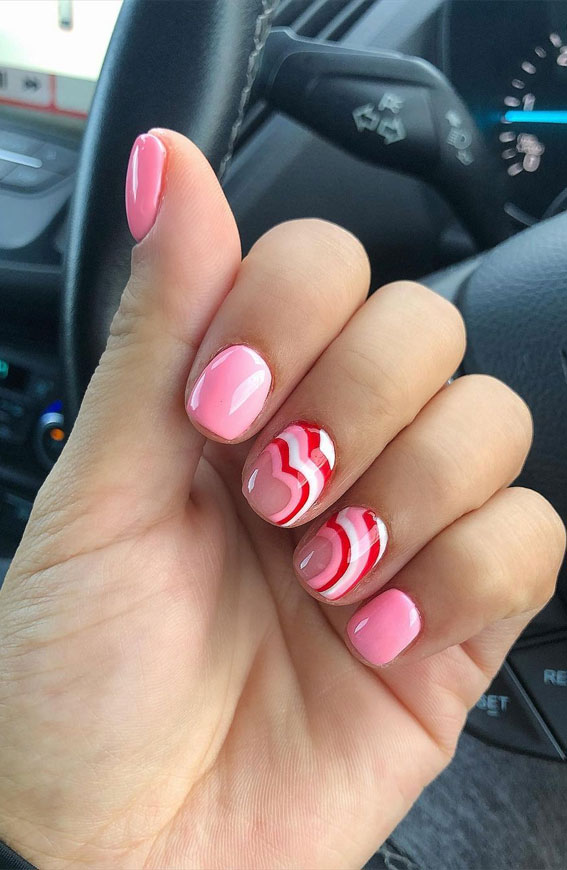 59 Cutest Valentine’s Day Nails To Wear Right Now : Aesthetic Heart Short Nails