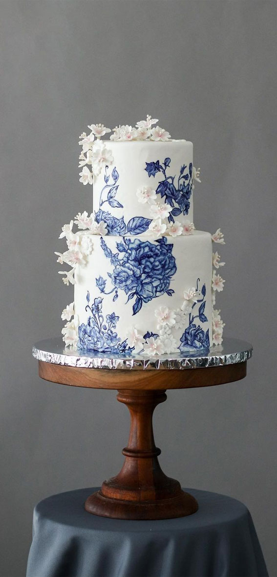 Top 50 Wedding Cake Trends 2023 : Qinghua Ceramic Painting Cake