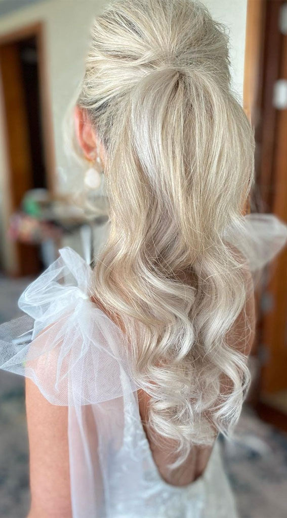 5 Bride Hairstyles That Won't Date + 3 Bride Hairstyles You've Never Seen  Before - Bryony & Birch Studio in Amesbury, MA