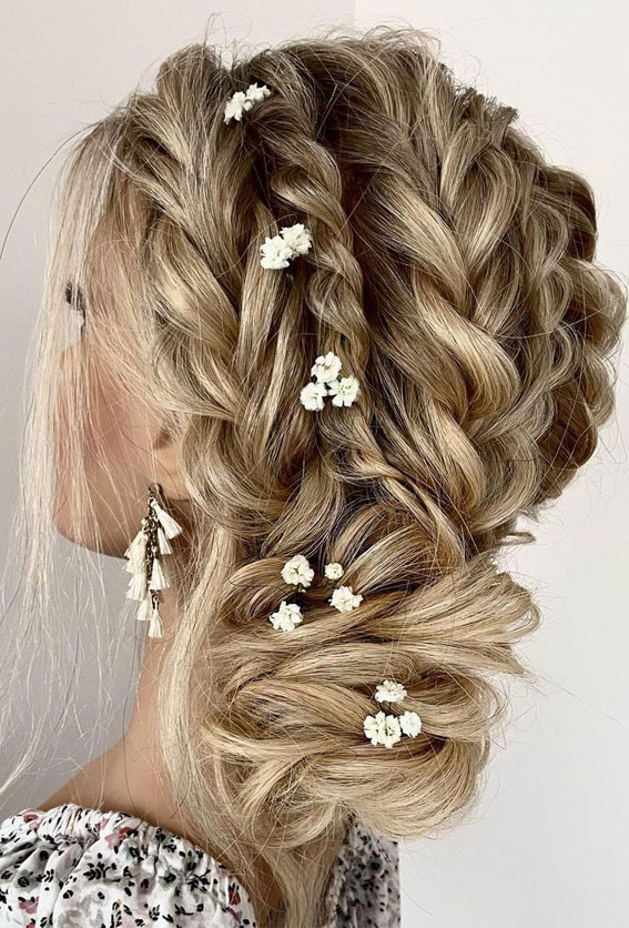wedding hairstyle, updo, bridal hairstyles, wedding hairstyles 2023, wedding hairstyle updos, wedding hairstyle for long hair, updo bridal hairstyle, wedding hairstyles for short hair, wedding chignon, updo for wedding