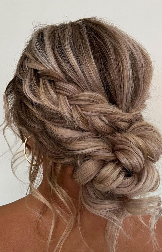 wedding hairstyle, updo, bridal hairstyles, wedding hairstyles 2023, wedding hairstyle updos, wedding hairstyle for long hair, updo bridal hairstyle, wedding hairstyles for short hair, wedding chignon, updo for wedding