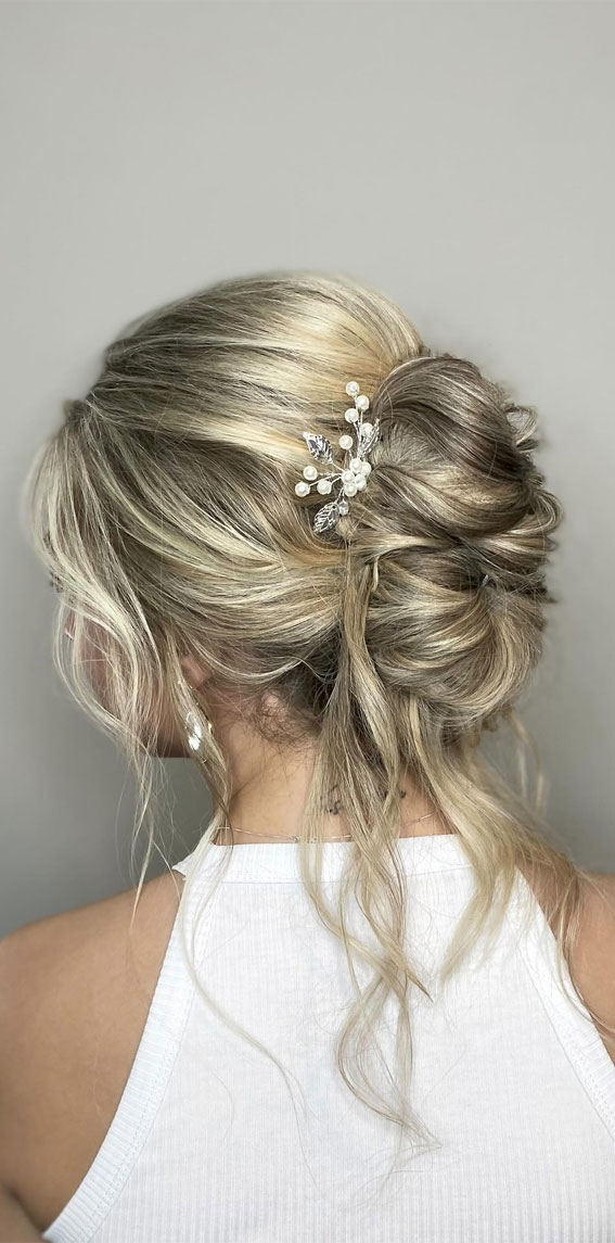 11 Long Hairstyles for a Bride - L'Oréal Paris