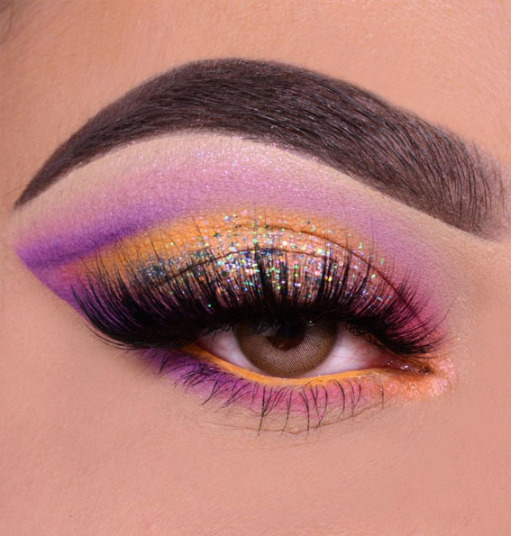 50+Makeup Looks To Make You Shine in 2023 : Yellow Gold + Purple
