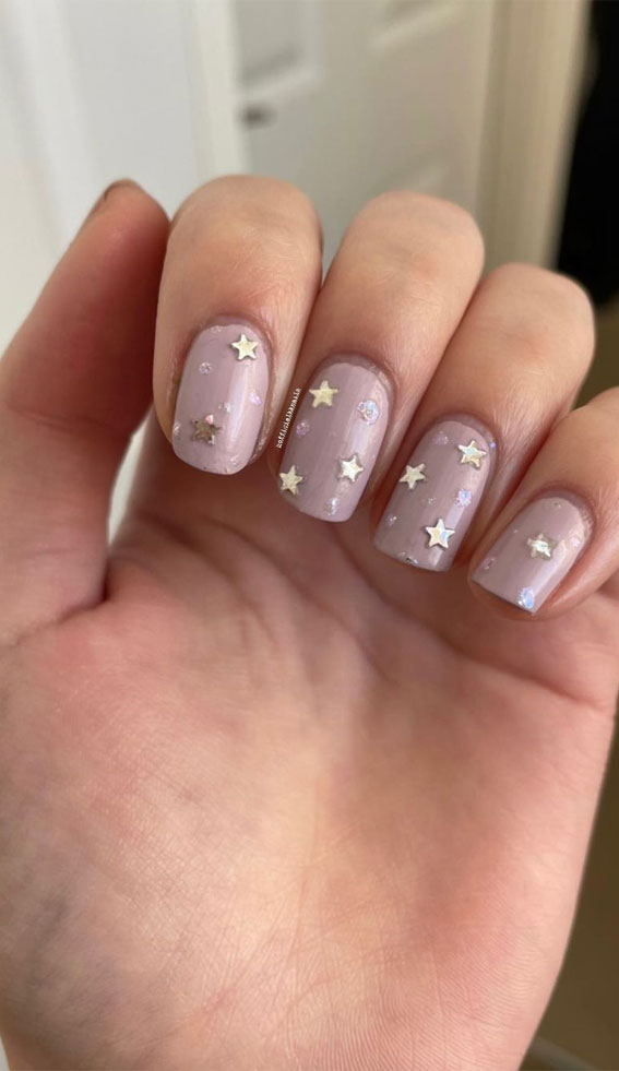 Star Nails Are Trending Now : Silver Star Simple Nails