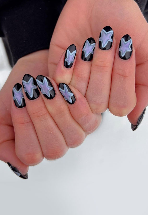 Star Nails Are Trending Now : Grey Stars + Black Nails