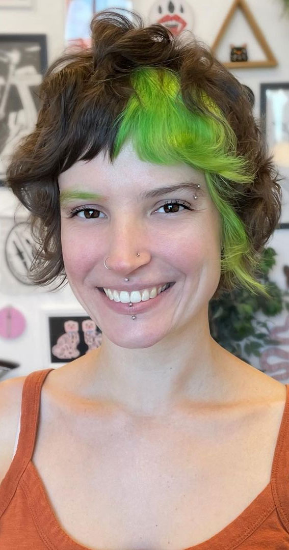 50 Shag Haircuts with Bangs : Candy Apple Green Shag Short