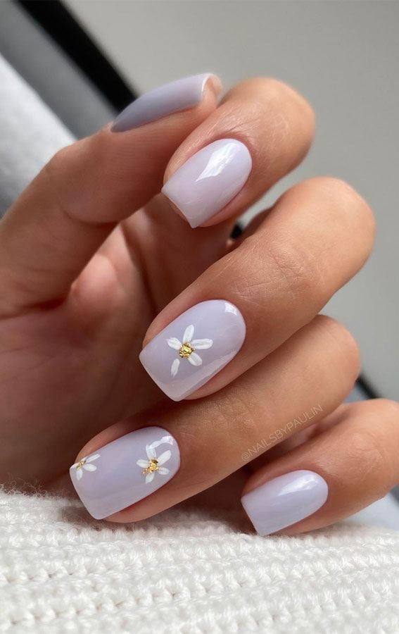 45 Pretty Short Nails For Spring & Summer : Checkered, Flower & Happy Sun