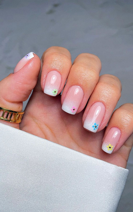 Your Fingers Deserve These Floral Designs : Milky Ombre Tips + Flower