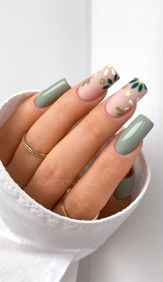 Your Nails Deserve These Floral Designs : Green & White Floral + Sage Nails