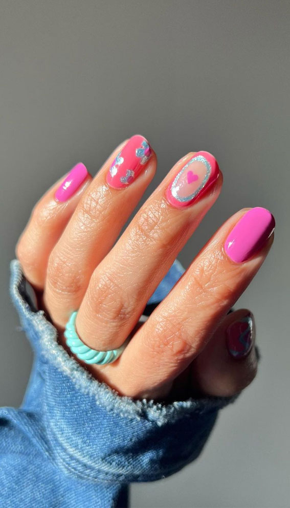 Your Fingers Deserve These Floral Designs : Pink & Silver Combo