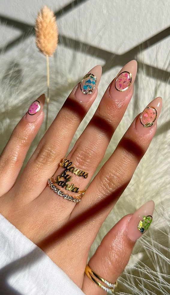 Your Nails Deserve These Floral Designs : Colourful Floral Gold Wreath
