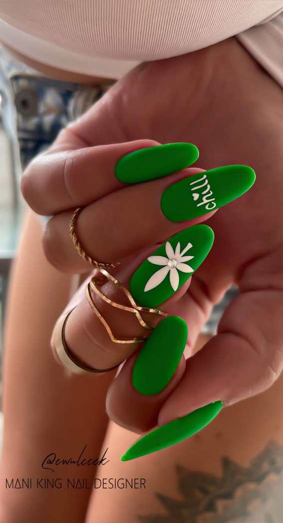 50 Best Summer Nails To Try in 2023 : Matte Green Nails