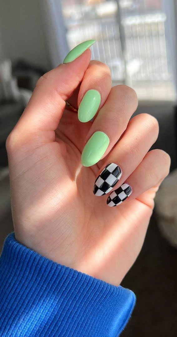 50 Best Summer Nails To Try in 2023 : Soft Green + Checkered Board