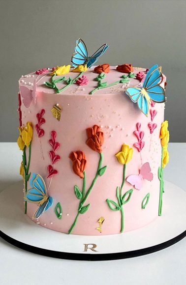 43 Cute Buttercream Flower Cake Ideas Flowers Butterflies