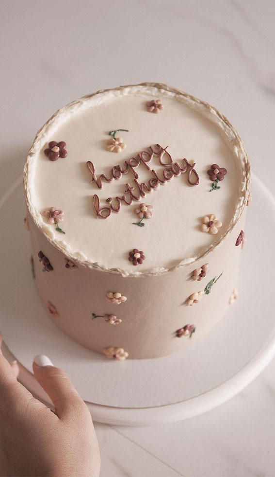40+ Cute Simple Birthday Cake Ideas : Buttercream Flower Cake