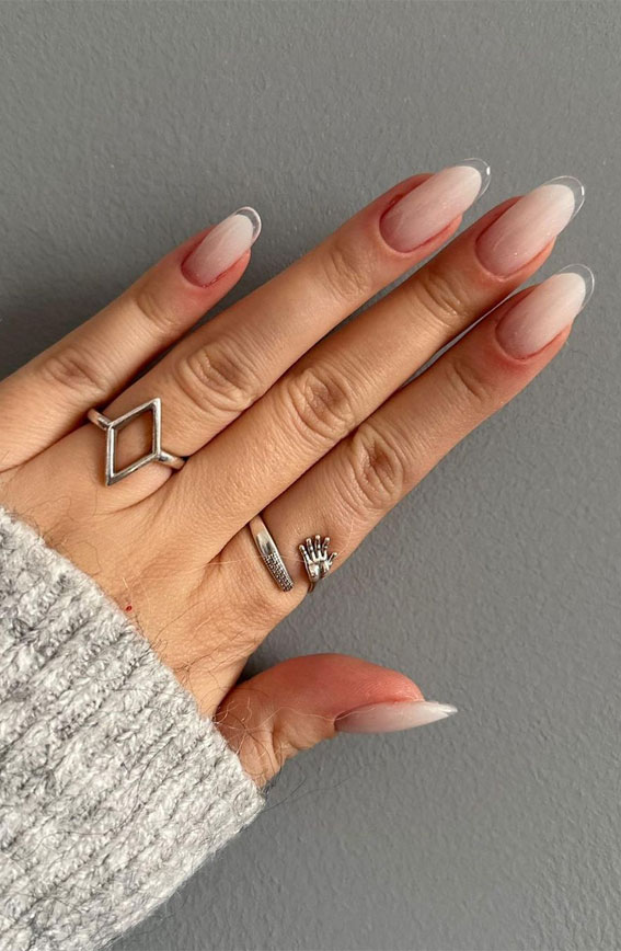 French Glass Nails That’re Sophisticated and Understated : Oval Shapes