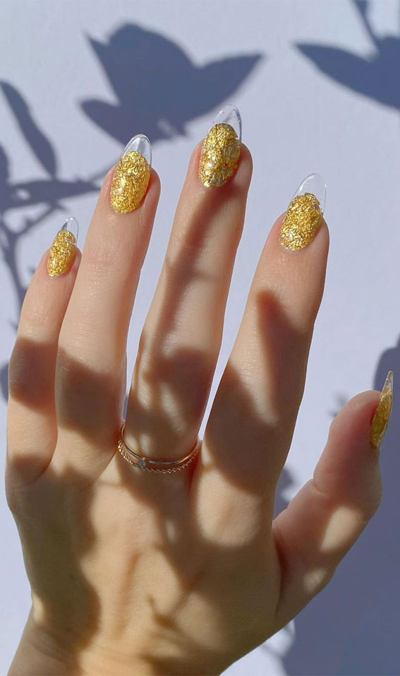 French Glass Nails That’re Sophisticated and Understated : Gold Nails