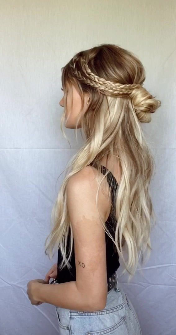 50+ Cute Hairstyles For Any Occasion : Braided Messy Half Up Knot